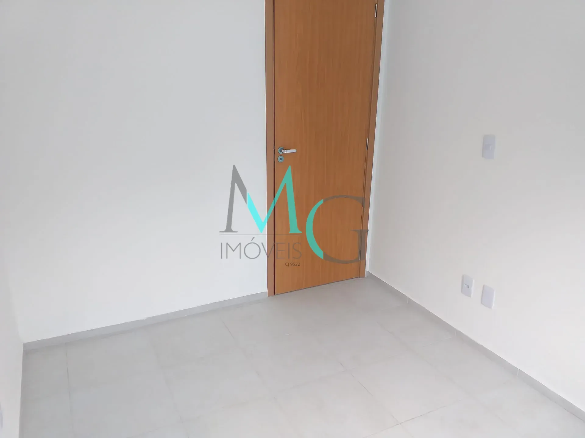 Imagem Apartamento 2 Quartos, 41,19m² por R$ 159.000,00 no Condomínio Cedro Rosa, Inhoaíba, RJ