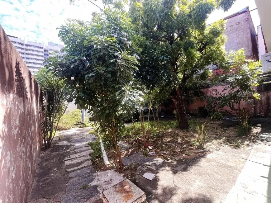 Imagem Casa para Venda em Fortaleza, Parquelândia, 3 dormitórios, 2 banheiros, 4 vagas