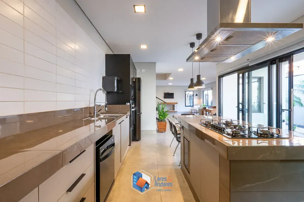 Imagem Casa de vila para venda em Brooklin com 3 quartos, sendo 3 suítes, 188m²