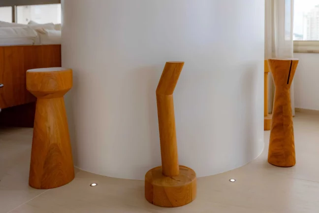 Imagem Apartamento mobiliado com 4 suítes e 5 vagas de garagem na Avenida Atlântica em Balneário Camboriú
