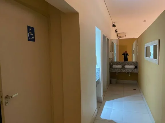 Imagem Vendo Prédio Comercial em Santo André, Campestre