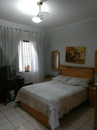 Imagem Casa maravilhosa Térrea 156 m² 3 Dormitórios sendo 1 Suíte Estuda Permuta