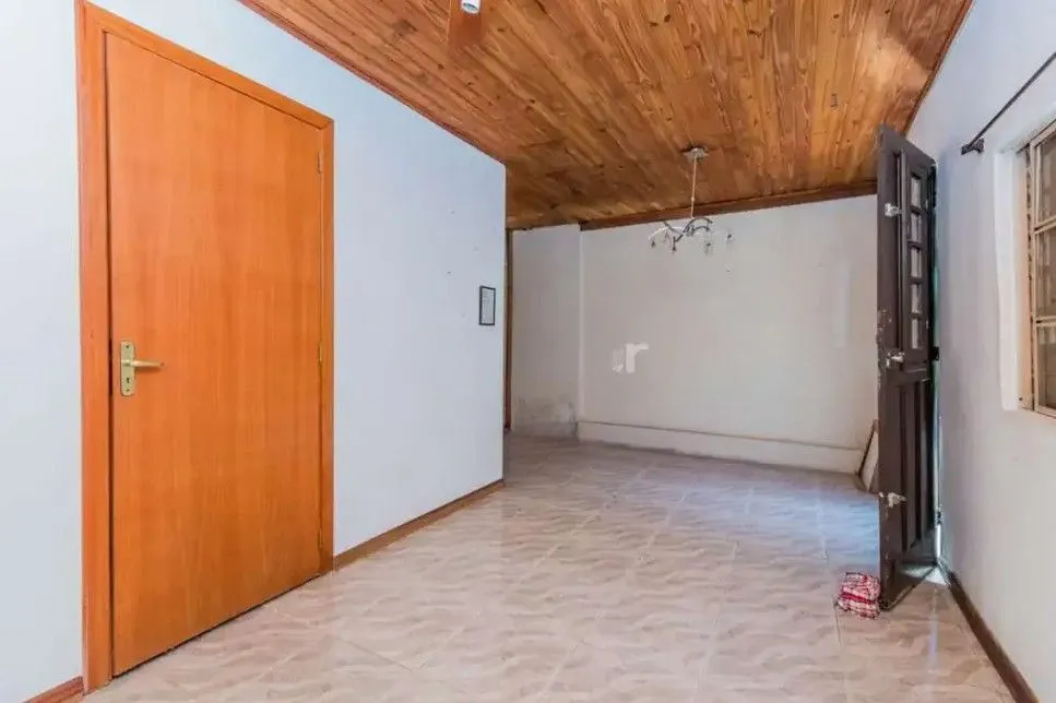 Imagem Casa 4 Dormitórios Bairro Gloria.