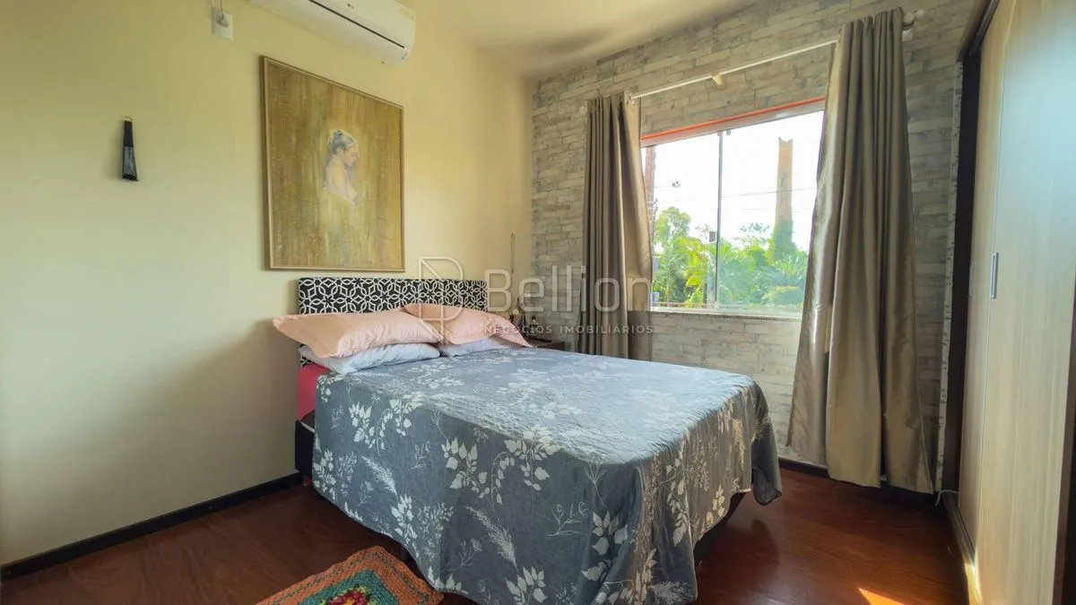 Imagem Casa com 400m² no bairro Quintino em Timbó