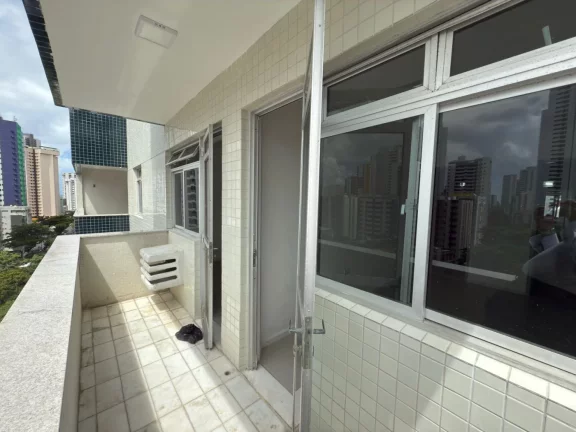 Imagem Apartamento para Venda em Recife, Boa Viagem, 3 dormitórios, 1 suíte, 2 banheiros, 2 vagas