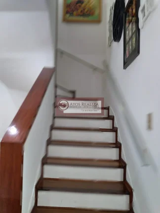 Imagem Compre Sobrado 2 Quartos 2 Vagas em Interlagos - São Paulo