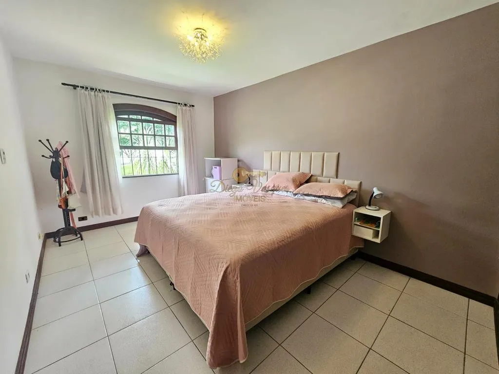 Imagem Casa para Venda em Teresópolis / RJ no bairro Ermitage