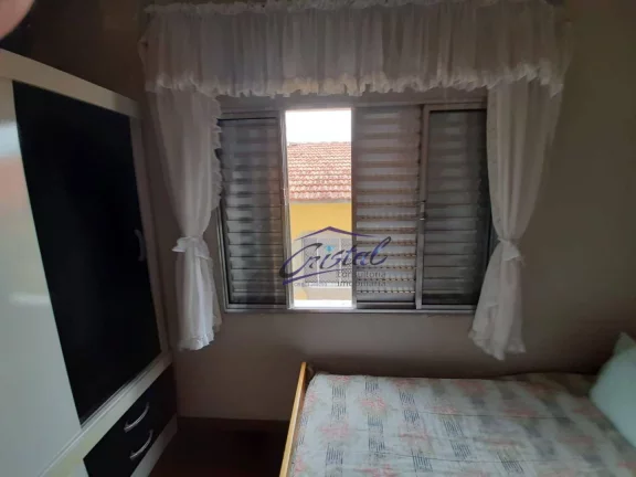 Imagem Sobrado de 3 dormitórios com 2 vagas de garagem coberta