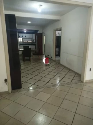Imagem Maravilhosa Casa Comercial VersA¡til em Laranjeiras a€“ Oportunidade Ašnica para Investir!