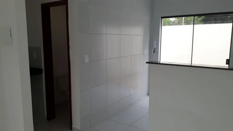 Imagem Casa de Condomínio com 2 Quartos à Venda, 80 m² em Ponta Negra - Natal