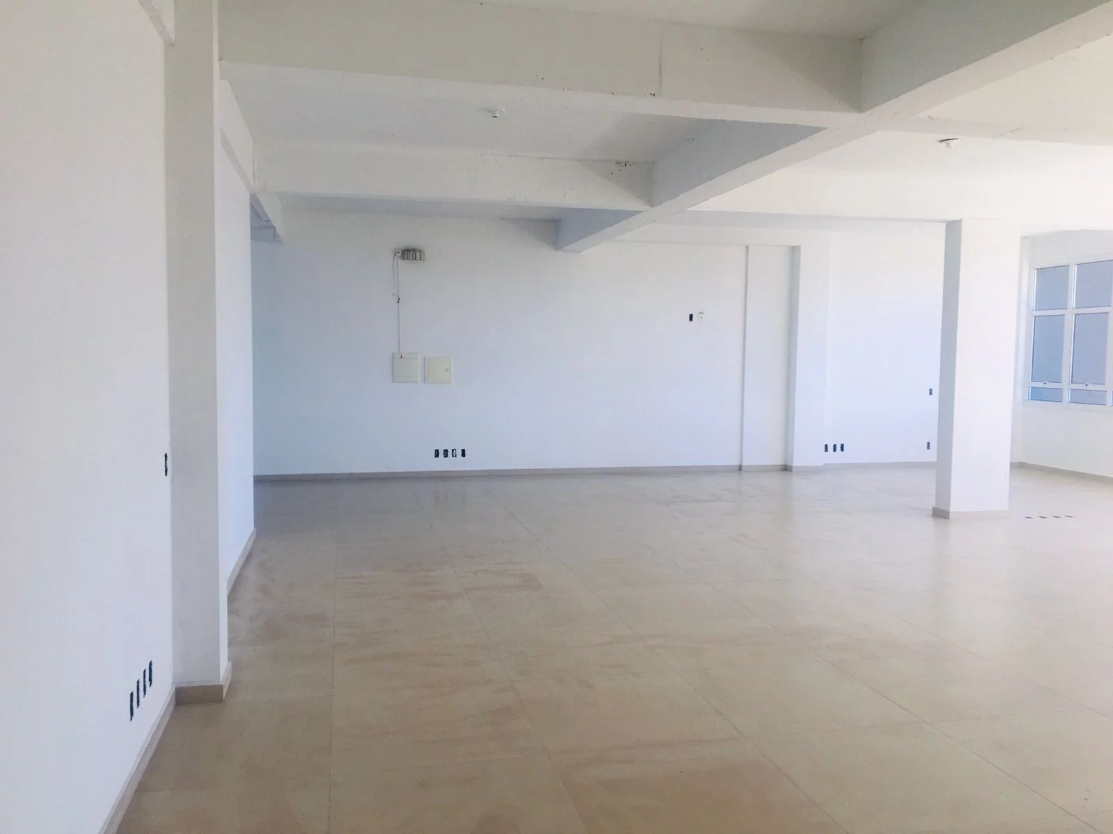Imagem Sala Comercial para venda no bairro Panazzolo em Caxias do Sul