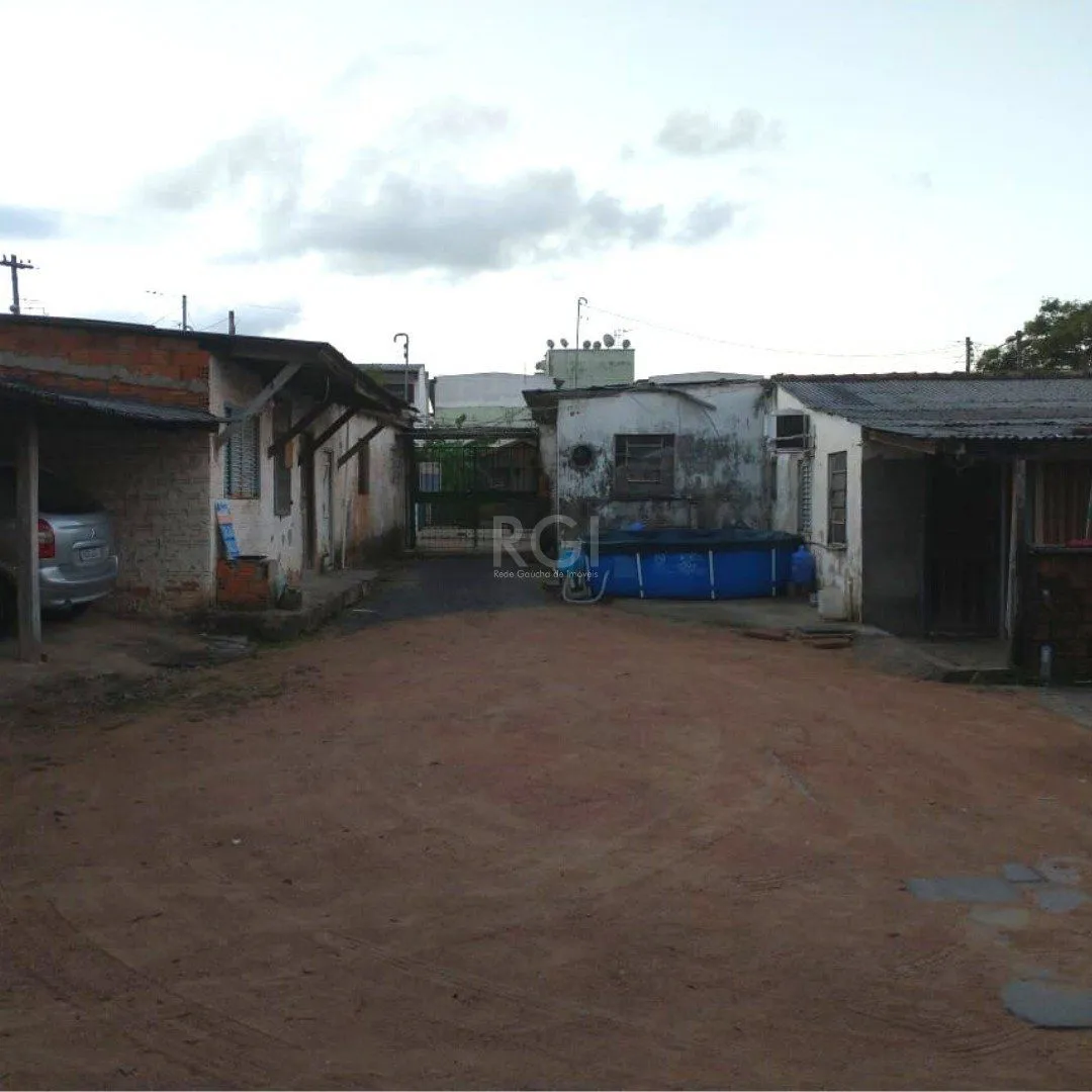Imagem Terreno para Venda - 667,93m², 0 dormitórios, Tristeza