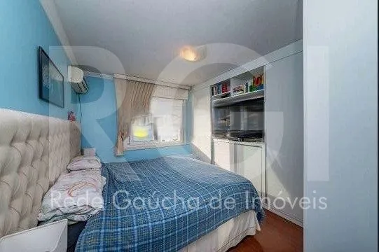 Imagem Cobertura para Venda - 243m², 3 dormitórios, sendo 1 suites, 2 vagas - Menino De