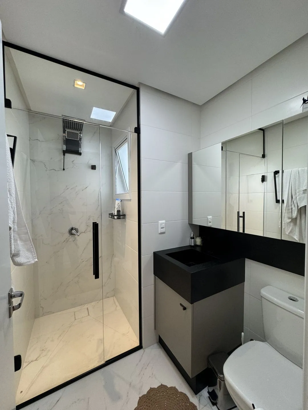 Imagem Apartamento à venda em Caxias do Sul, Santa Lucia, com 2 quartos, 64.79m2