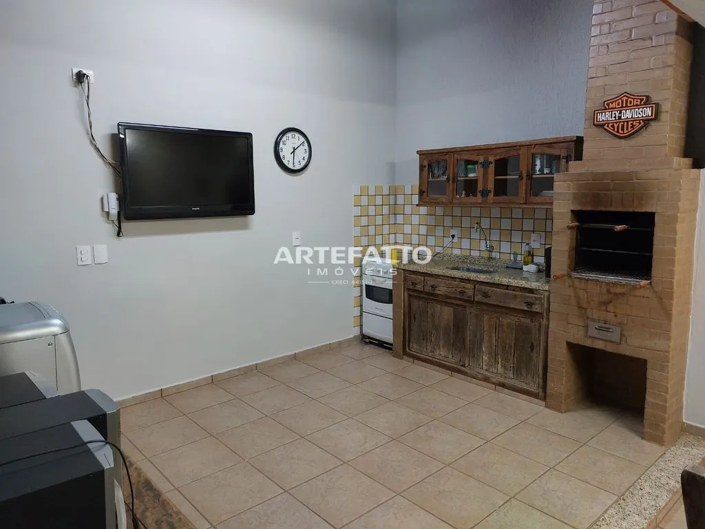 Imagem Casa com 3 quartos, 201m2, no bairro Prolongamento Jardim Ângela Rosa