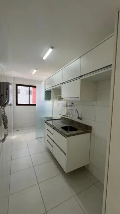 Imagem Apartamento à venda na Pituba, Alameda Catania: 2 suites, 2 salas, 3 banheiros, 2 vagas de garagem, 84,00 m² de área.