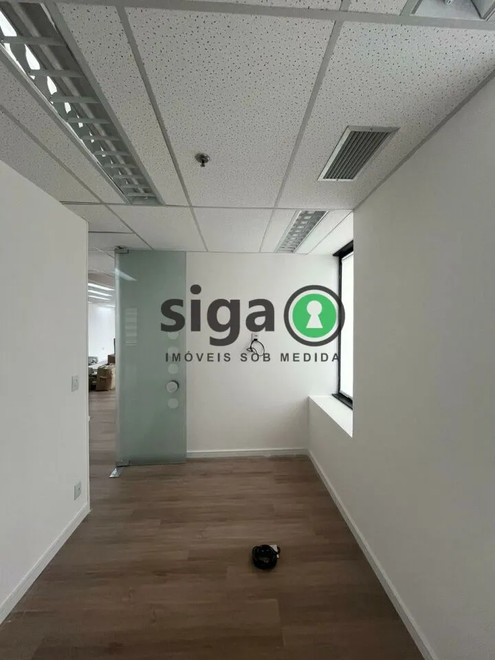 Imagem Sala Comercial e 4 banheiros para Locação, 290 m² por R$ 41.000,00