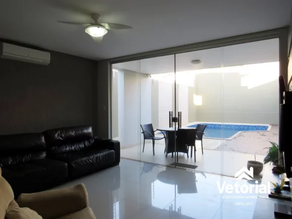 Imagem Sobrado Alto Padrão 3 Quartos no Bairro Bandeirantes - Barreiras-Ba