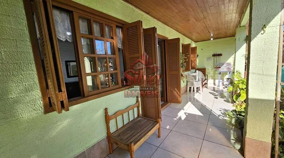 Imagem C723 | Casa mobiliada c/ piscina, 2 banheiros, Albatroz