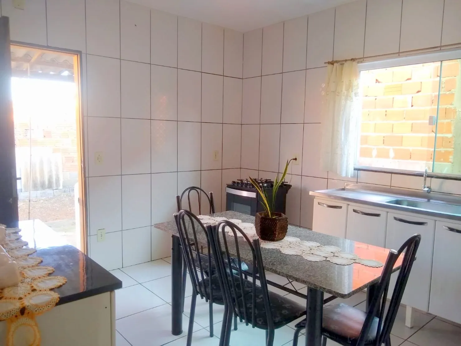 Imagem Casa à venda 2 Quartos, 1 Suite, 4 Vagas, 264M², Jardim São Manoel, Guaratinguetá - SP