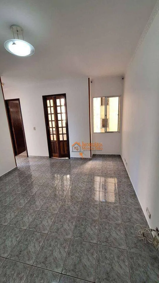 Imagem Apartamento com 2 dormitórios à venda, 50 m² por R$ 240.000,00 - Centro - Guarulhos/SP