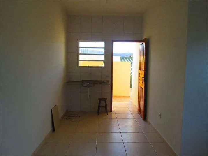 Imagem Casa com 2 Quartos à Venda, 70 m² em Itanhaém