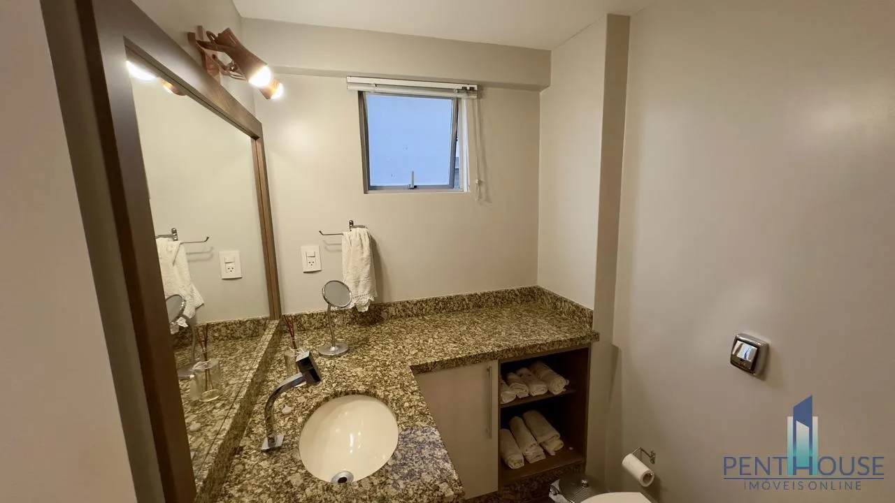 Imagem Apartamento Quadra Mar para Venda em Balneário Camboriú, CENTRO, 2 dormitórios, 1 suíte, 2 banheiros, 1 vaga