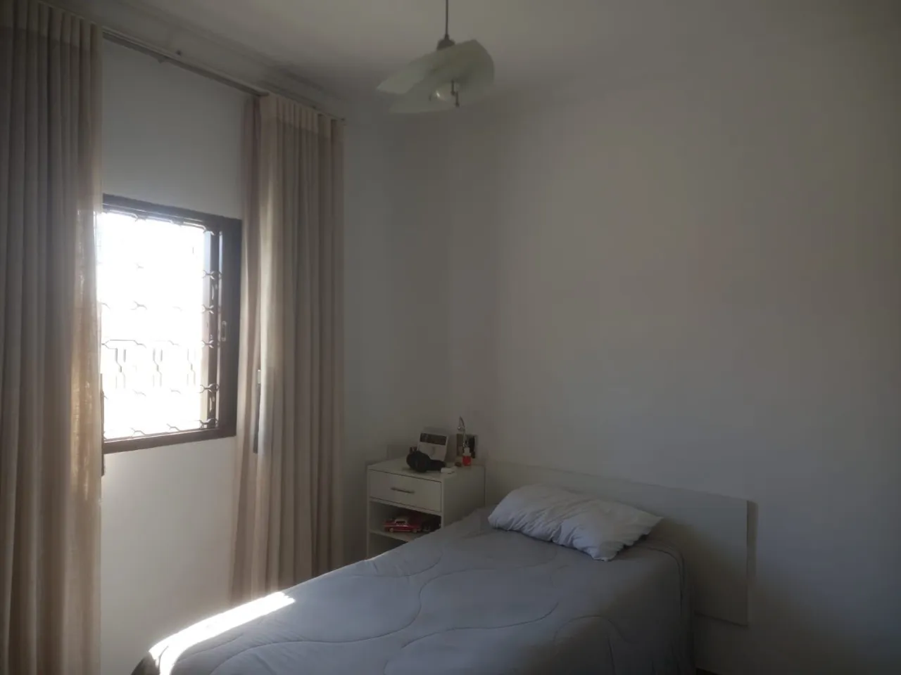 Imagem Casa Comercial à Venda em Sorocaba-SP, Jardim Ana Maria: 4 Quartos, 1 Suíte, 1 Sala, 3 Banheiros, 3 Vagas, 287m². Imperdível!