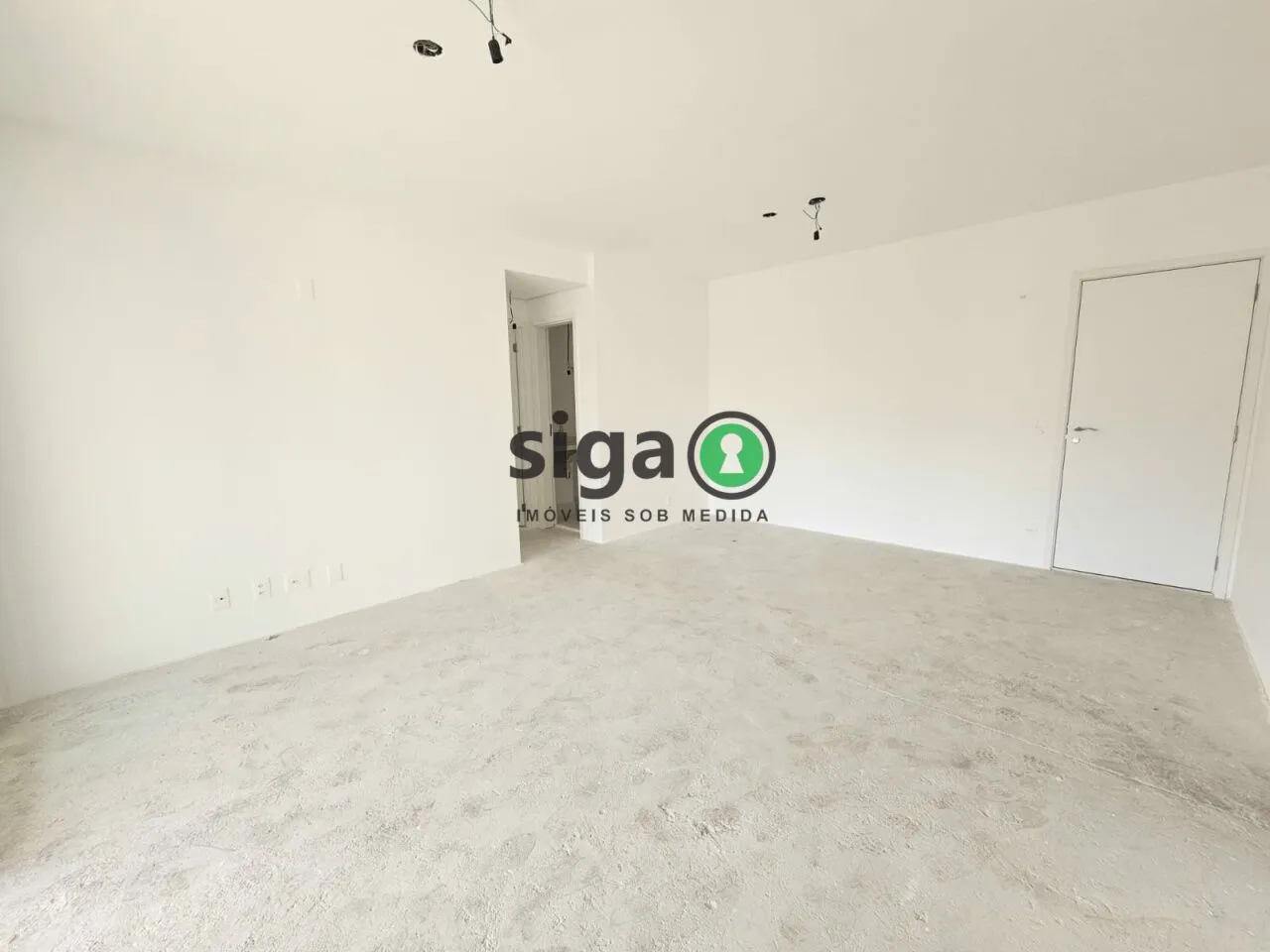 Imagem Apartamento à venda no Campo Belo, 130m², 3 suítes, varanda gourmet, 2 vagas