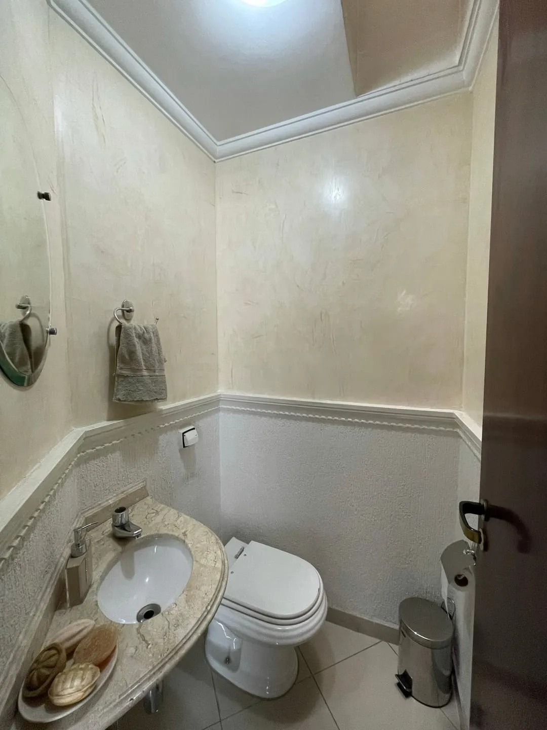 Imagem Casa à venda 3 Quartos, 1 Suite, 2 Vagas, 400M², Bel Recanto, Taubaté - SP