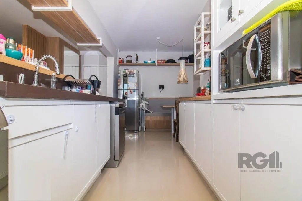 Imagem Vende-se belo apartamento a 2 quadras do Parcão, 3 quartos com suíte e vaga coberta - 110m² - Auxiliadora