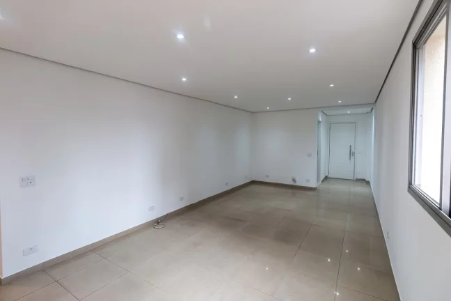 Apartamento para Locação em São Paulo / SP no bairro Itaim Bibi