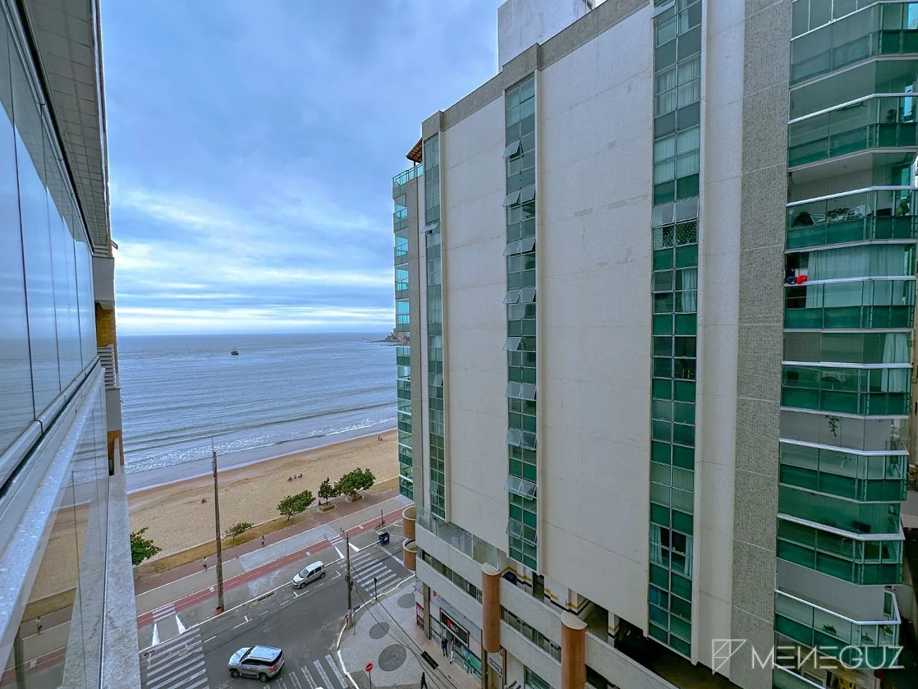 Imagem Residência Paradisíaca: Apartamento de 3 Quartos com Vista Deslumbrante para o Mar!