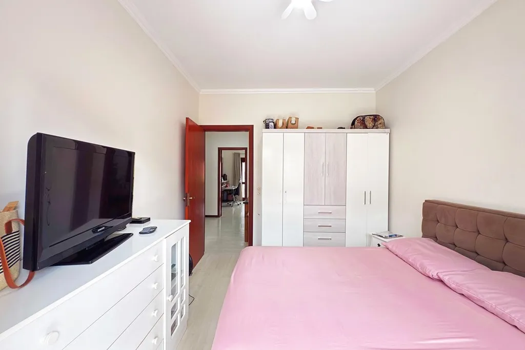 Imagem Casa de Condomínio em Hípica