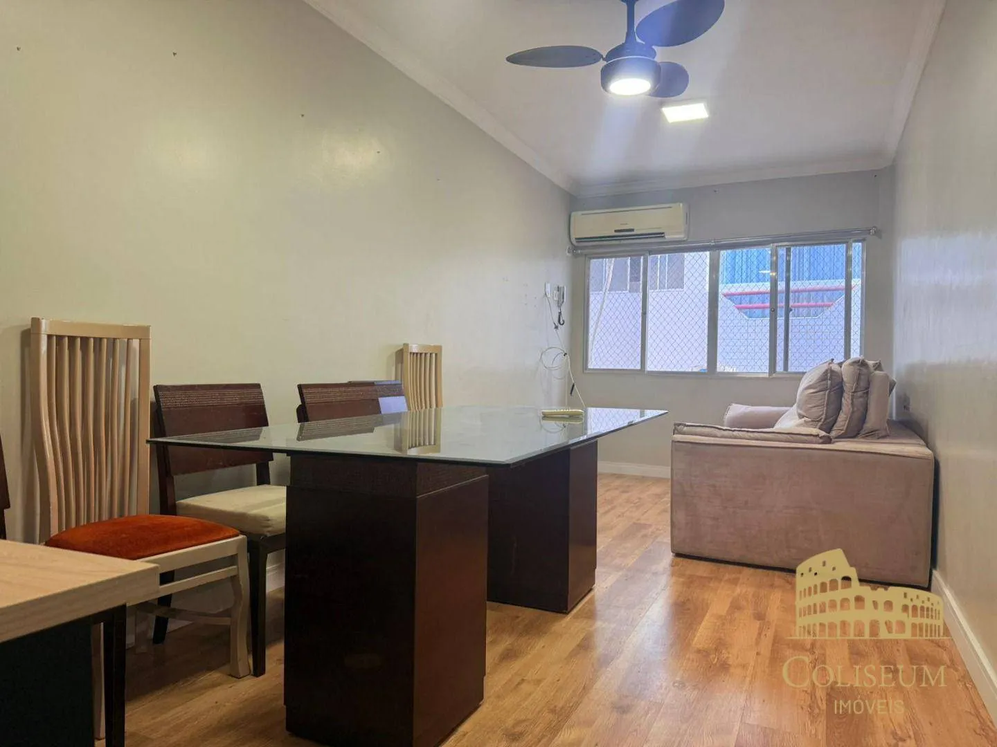 Imagem Apartamento com 2 dormitórios à venda, 71 m² por R$ 390.000,00 - Canto do Forte - Praia Grande/SP