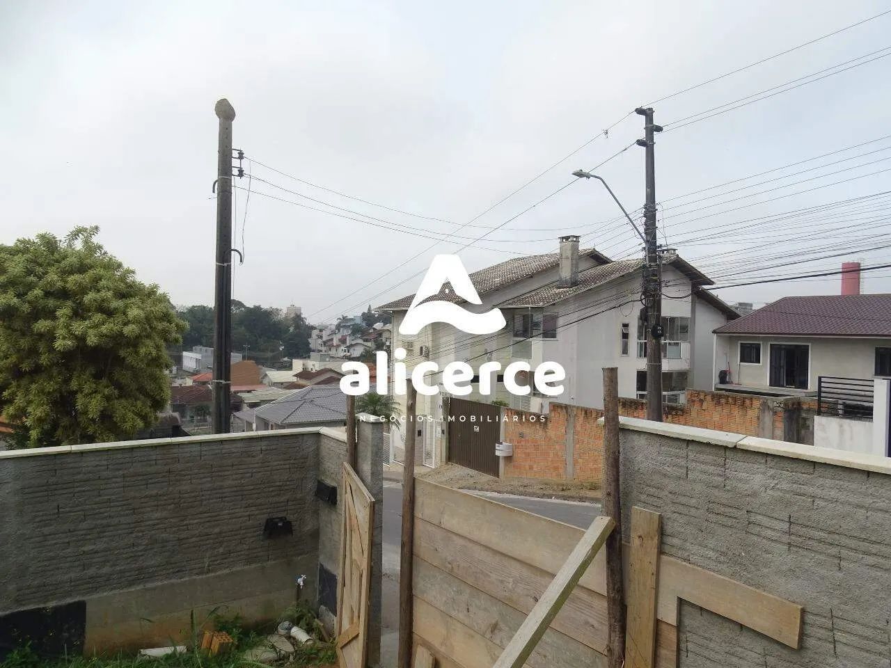 Imagem Terreno à venda com , 360m² em Real Parque São José