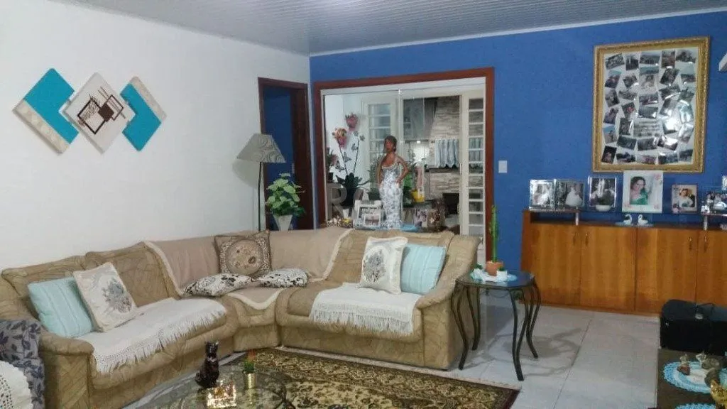 Imagem Casa para Venda - 300m², 5 dormitórios, Augusta