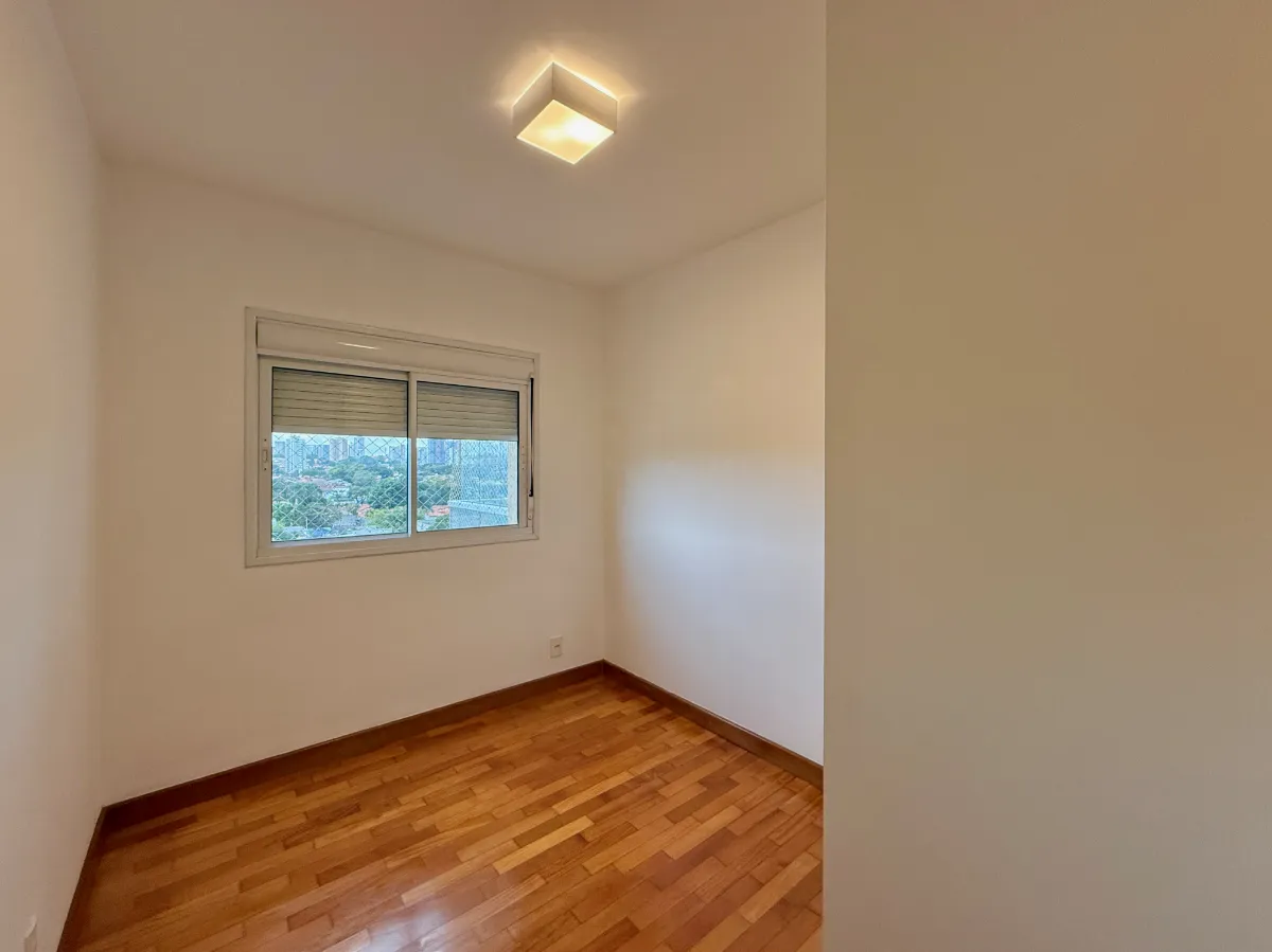 Imagem Cobertura para venda em Campo Belo com 4 quartos, sendo 1 suíte, 198m2