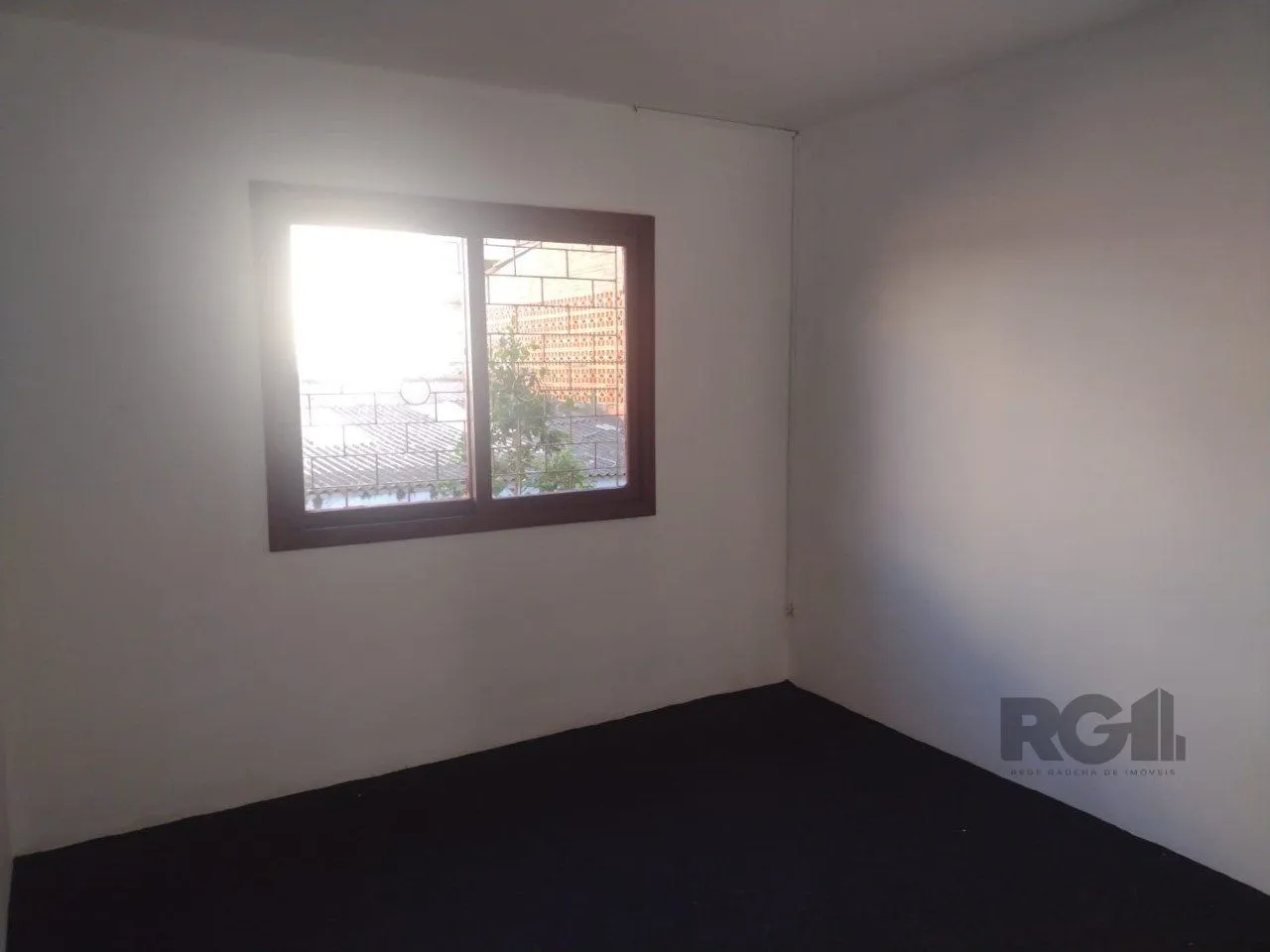 Imagem Casa 2 dormitórios, 1 vaga, Bairro Vila Cachoeirinha