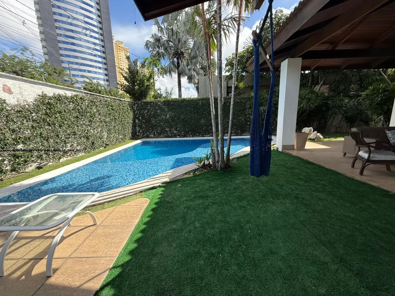 Imagem Casa em Condomínio para Venda em Natal, Candelária, 4 dormitórios, 4 suítes, 5 banheiros, 5 vagas