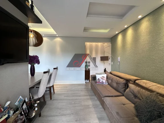 Imagem Apartamento mobiliado para venda, bairro Capão Raso em Curitiba/PR.