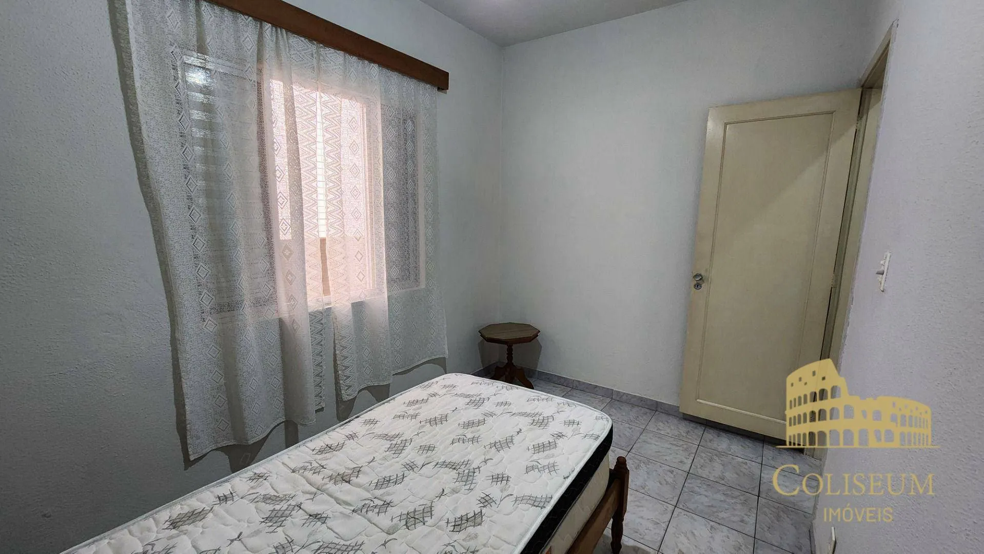 Imagem Casa com 2 dormitórios para alugar, 50 m² por R$ 2.100,00/mês - Ocian - Praia Grande/SP