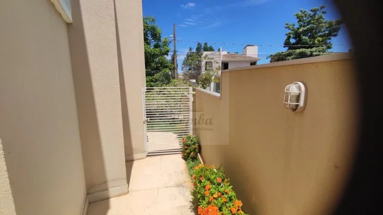 Imagem Casa de luxo em condomínio no Jardim Itália, Cuiabá-MT: 5 quartos, 5 suítes, 3 salas, 6 banheiros, 6 vagas, 382m².