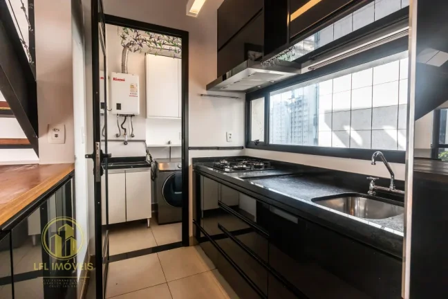 Imagem Duplex para Locação na Vila Olimpia: Mobiliado, com 1 suíte e 1 vaga.