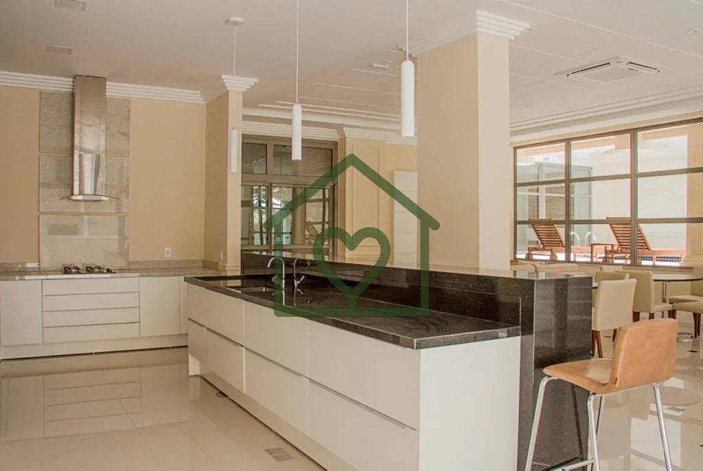 Imagem Empreendimento com 32 apartamentos, sendo 4 por andar, e 2 boxes com depósito por apartamento. Áre...