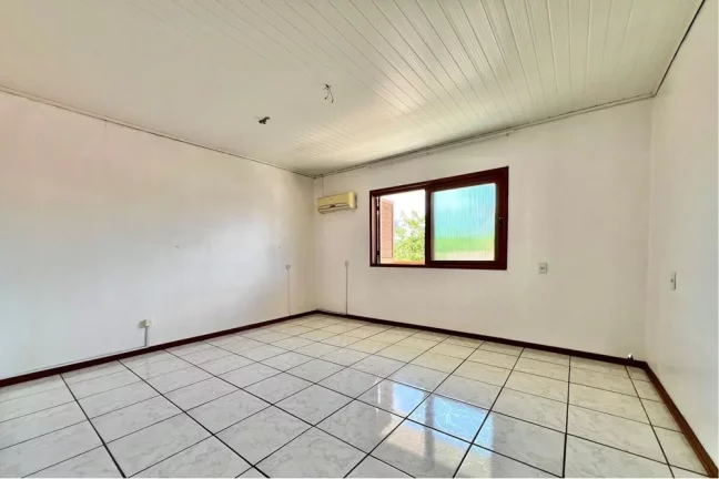 Imagem Casa para venda no bairro Igara em Canoas