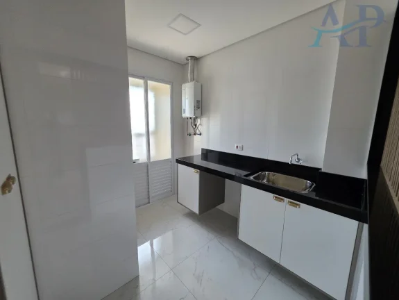 Imagem Apartamento no Canto do Forte em Praia Grande com 4 Dormitórios e 3 Vagas