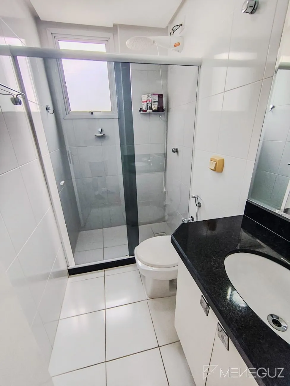 Imagem Apartamento 3Q finamente mobiliado na Orla - Av. Beira Mar, Praia do Morro - R$ 900 mil