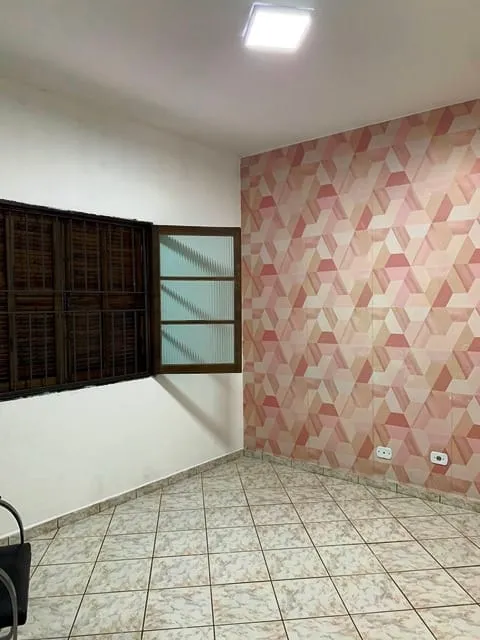 Imagem Casa à venda 2 Quartos, 3 Vagas, 195M², Cidade Nova, Pindamonhangaba - SP