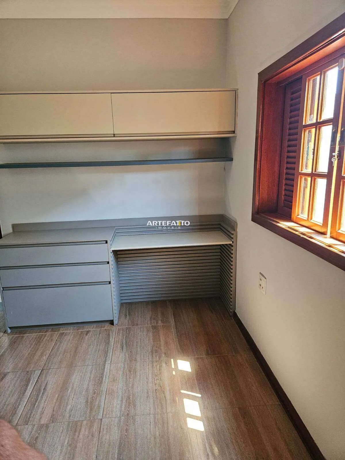 Imagem Casa à venda em Franca, Vila Santos Dumont, com 3 quartos, 233m2